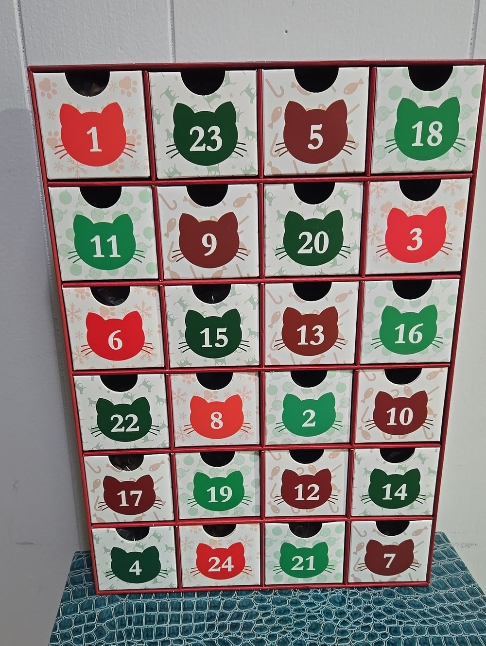 Cat Puzzle Advent Calendar
